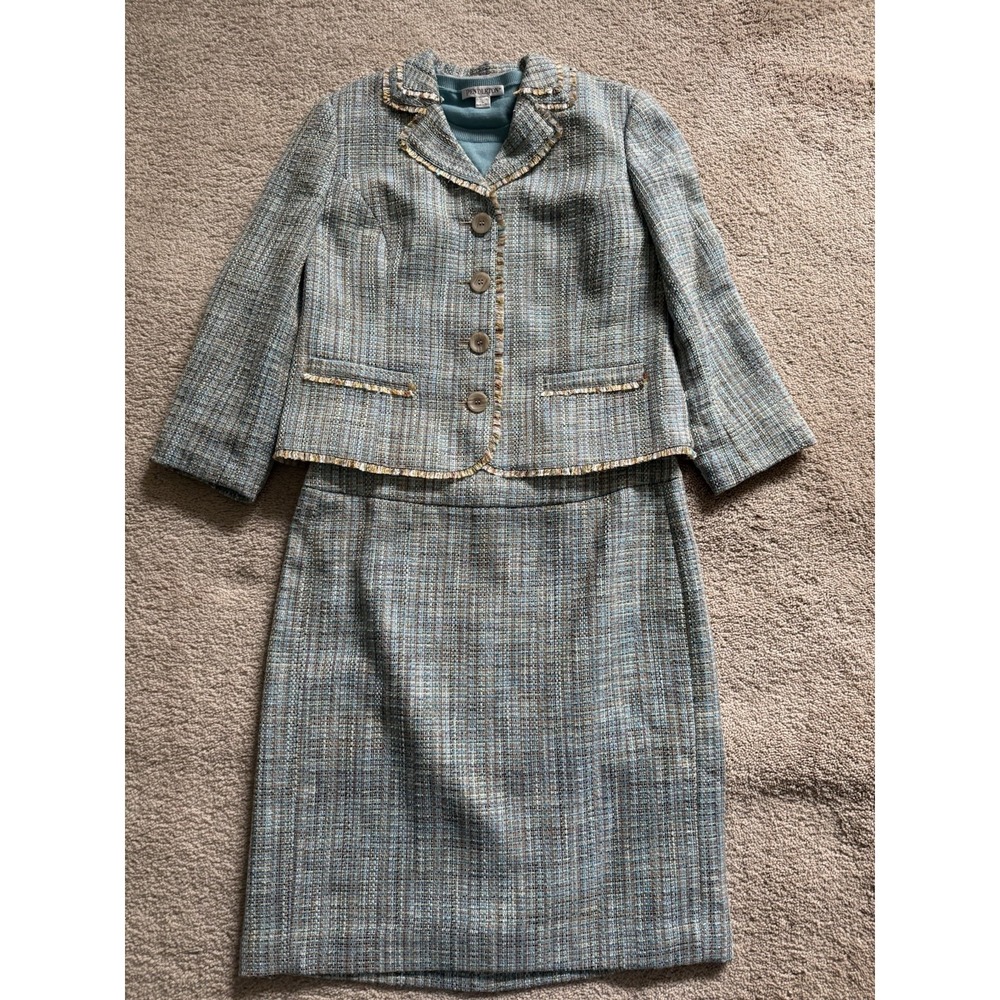 Pendelton 3 Piece Woman's Tweed Suit Set Blazer Skirt & Shirt Size 12